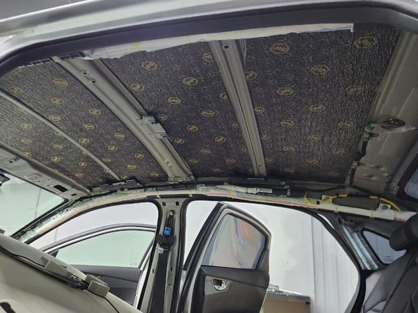 Установка шумоизоляции